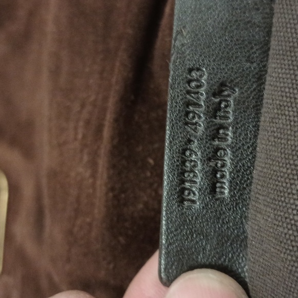 Yves Saint Laurent - Picture 7 of 7